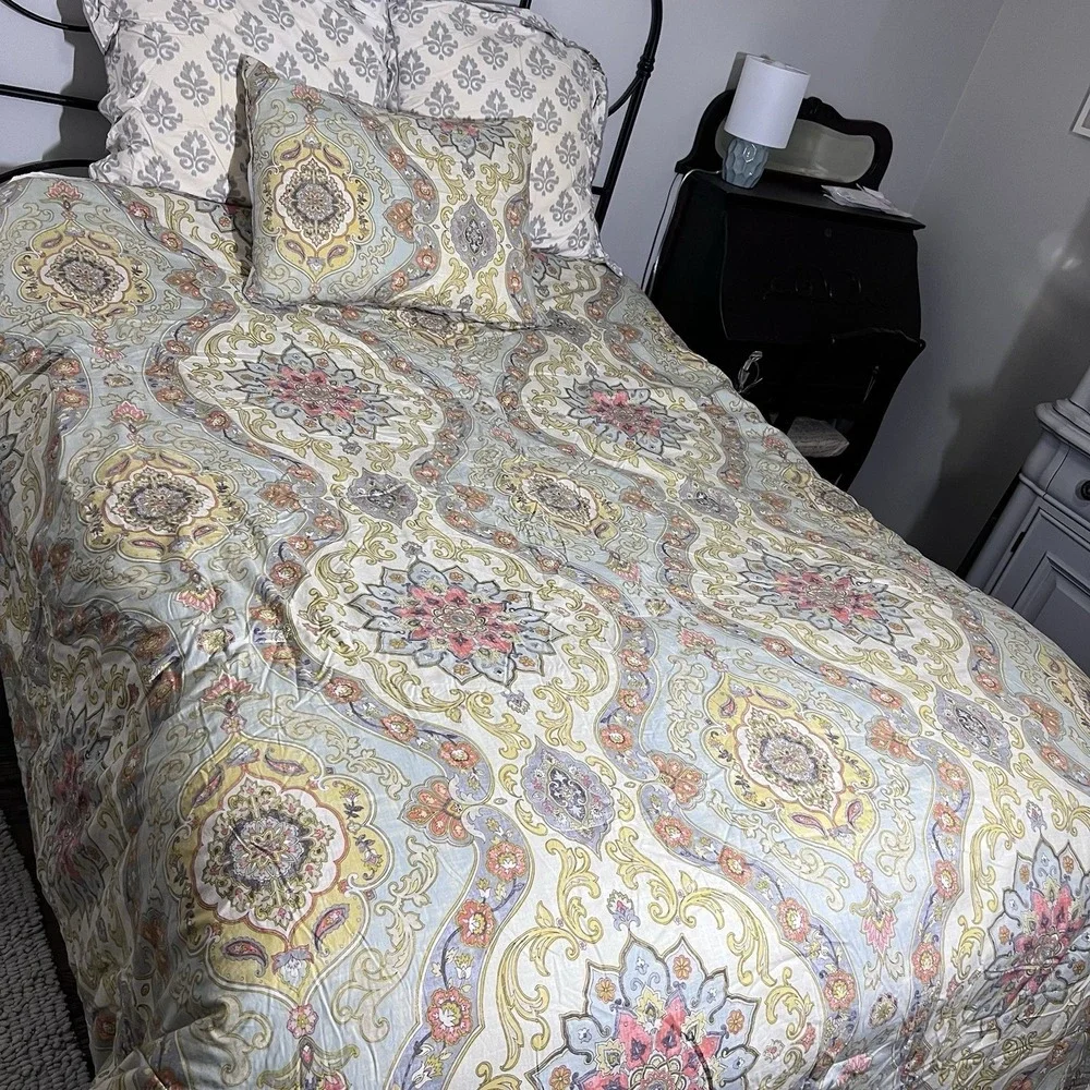 Paisley Mandala Reversible Full/Queen Comforter‎ Set- Nina Campbell 4 Piece Set